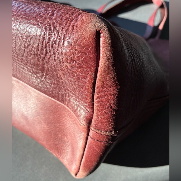Madewell Medium Transport Tote Dark Cabernet - Picture 12 of 15